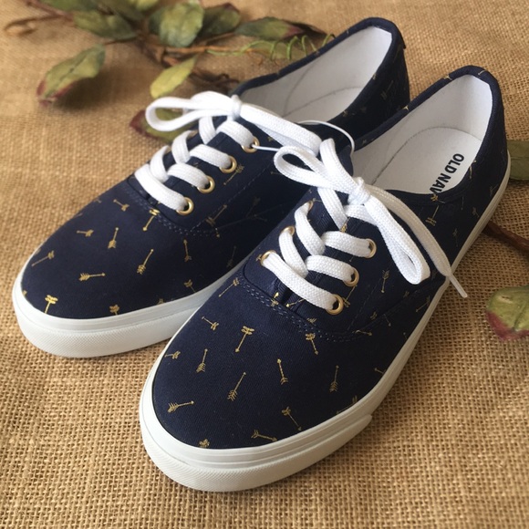 Old Navy Girls Navy Blue Sneakers NWT Size 5 - Picture 3 of 8